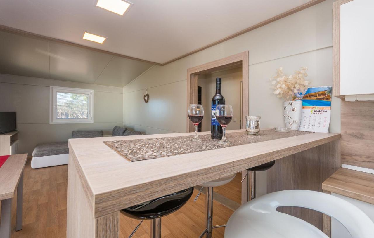 Mobile Home Rock Rose 1 Tkon Exterior foto