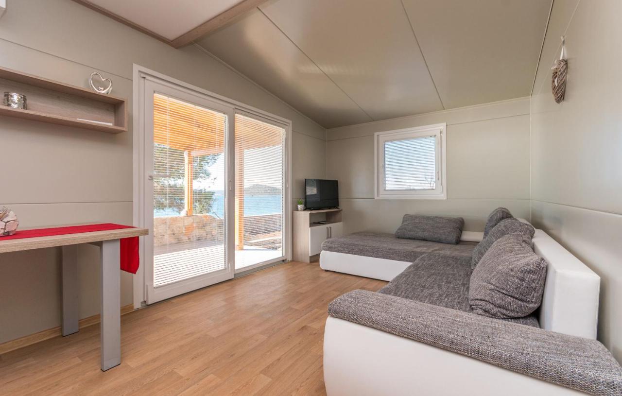 Mobile Home Rock Rose 1 Tkon Exterior foto