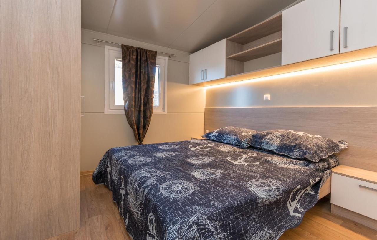 Mobile Home Rock Rose 1 Tkon Exterior foto